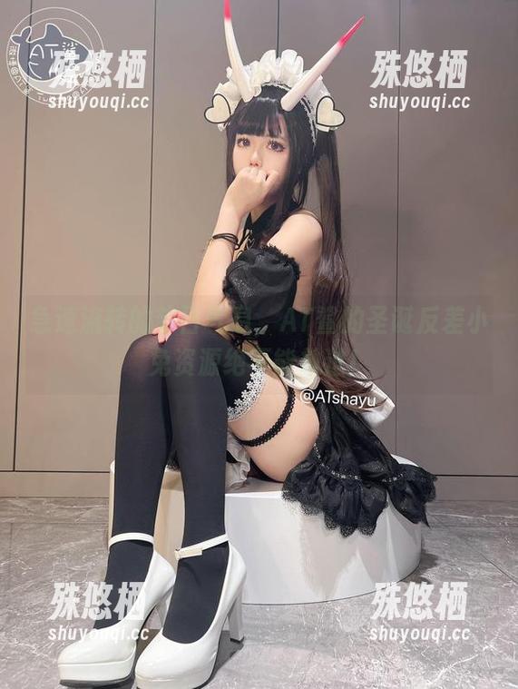 急速流转的节日气息，AT鲨的圣诞反差小兔资源绝不能放过！