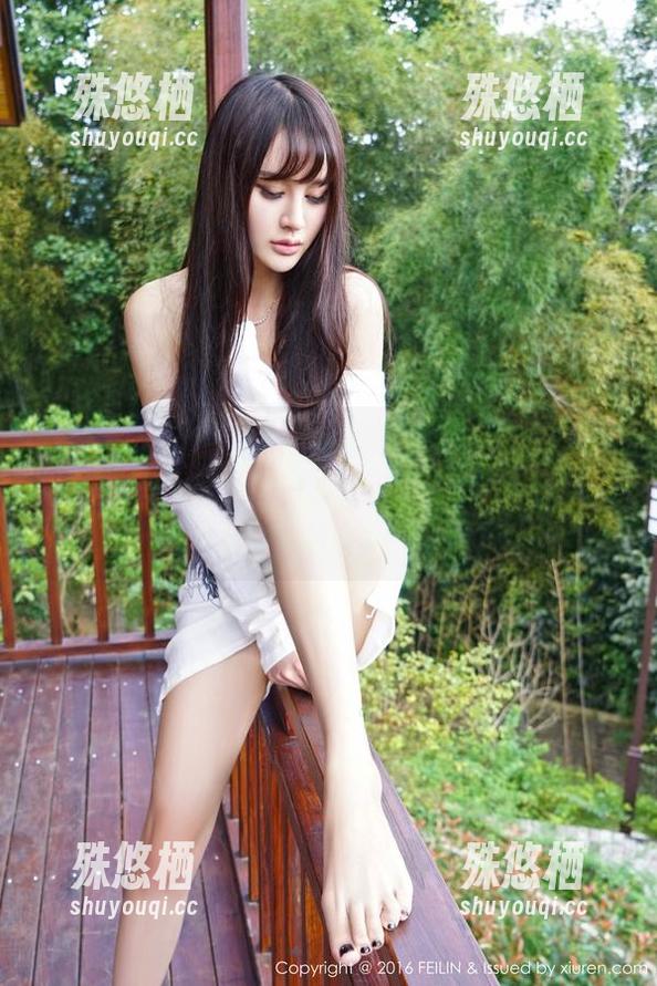 Feilin嗲囡囡-施忆佳KITTY Feilin嗲囡囡 - 今天选择施忆佳KITTY的礼服私房图包,明天自信到让亲戚们拜倒!
