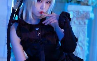 G44不会受伤，奶牛Cos提醒你：牛奶的力量不容小觑！