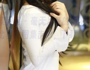 GIRLT果团网 – 毫无准备的情况下，被莫雅淇的比基尼图集击中，下载是必然选择！