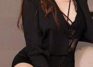 KelaGirls克拉女神 - 摆脱鞋子的束缚,静宜的裸足全方位原图合集