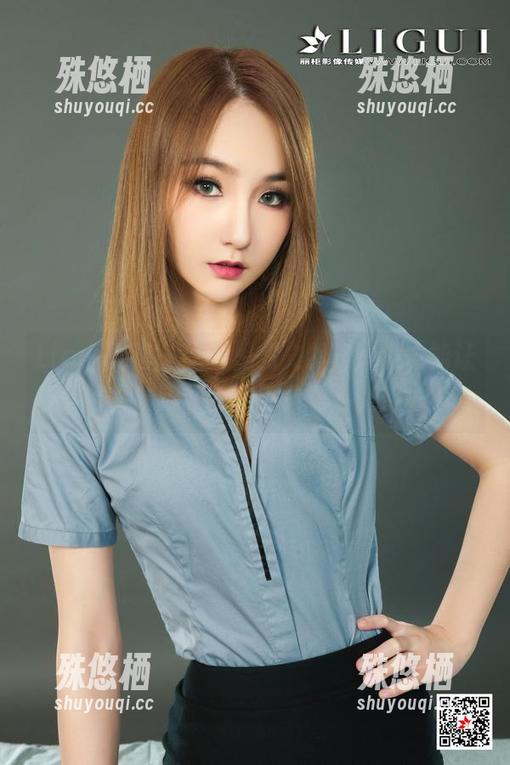 Ligui丽柜-文静 Ligui丽柜 - 图包里的文静,竟然也能让你目不转睛,足球宝贝的另类魅力!