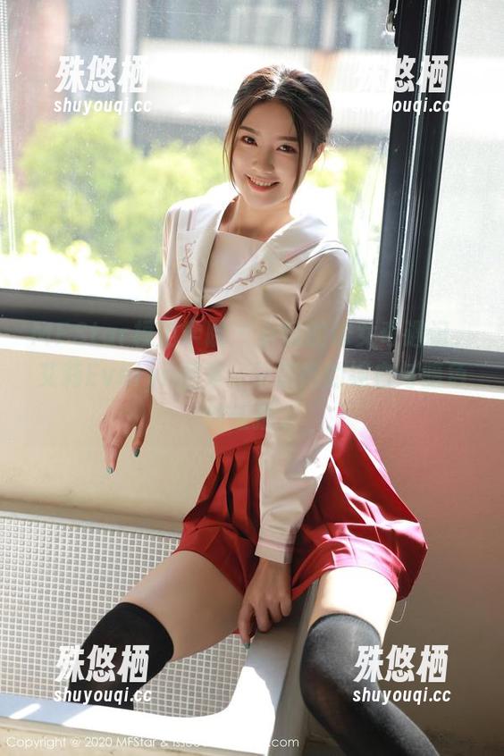 MFStar模范学院 - 小镇的修女奇遇记，艾莉Evelyn图集，分享她的纯白与暗色的碰撞。