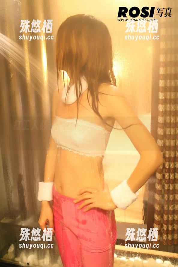 ROSI 打工人必备!ROSI油亮写真集,下载一秒想撩