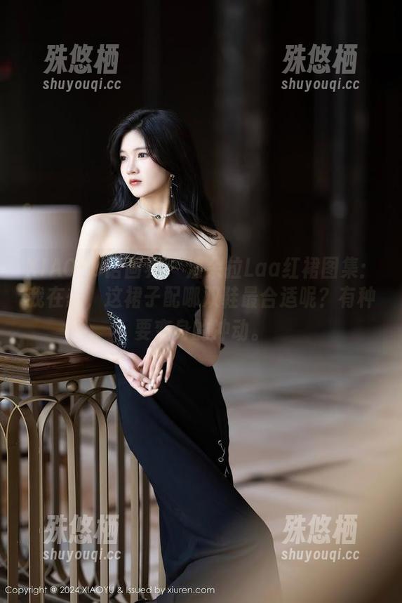 XIAOYU语画界-潘朵拉Laa XIAOYU语画界 - 潘朵拉Laa红裙图集:我在想,这裙子配哪双鞋最合适呢?有种要变身的冲动。
