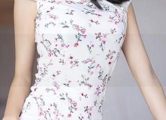 Xiuren秀人网 – BABY_柒的海边冒险：无圣光的美图，谁转身才算合适？