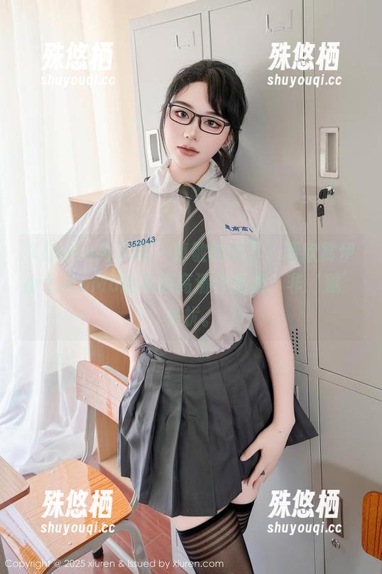 Xiuren秀人网 - 尊敬的阁下，请欣赏伊小七MoMo的礼服高清作品集，非‘贼’勿扰。
