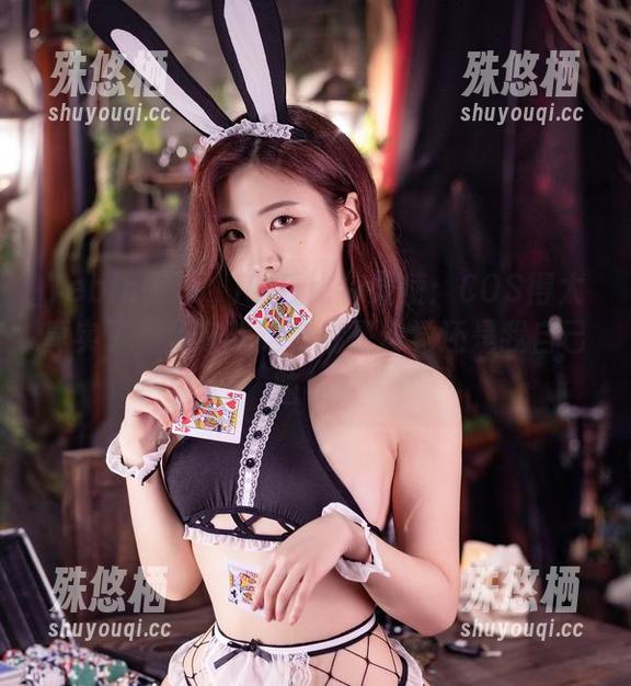 Yebin(전예빈)的丘比特天使：COS得太真实了，我在想这到底是幻觉还是我自己脑补？