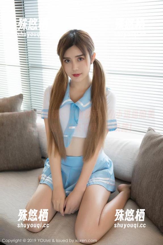 YouMi尤蜜荟 - 套图在手，是小逗逗的美脚惹人爱，快来下载，别犹豫！