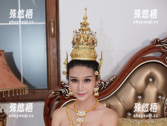 YouWu尤物馆-Rebecca_吴颖茵 YouWu尤物馆 - 如果牛仔裤能讲话,它一定会对Rebecca_吴颖茵的私拍图包有很多话说。