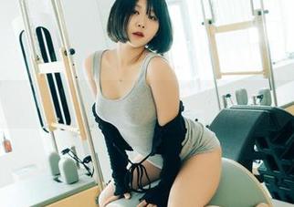 在线翻看Zia(지아)的泳装图集，完全被她全新的风格撩到！