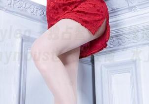 beautyleg – 独占鳌头的在线海边图片，Anonymous也只是在做“水上芭蕾”。
