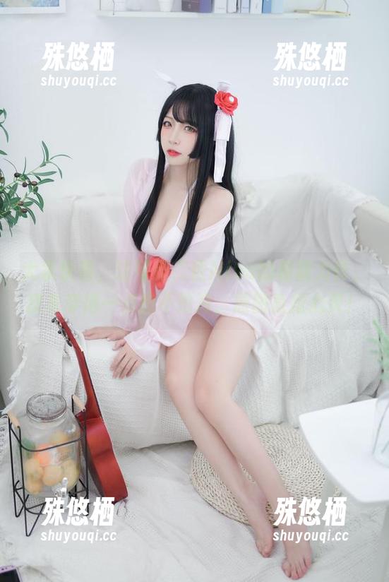 大家快看，这可是二佐Nisa的最新力作，皮衣穿得一点也不怕冷，原图直抵心灵！