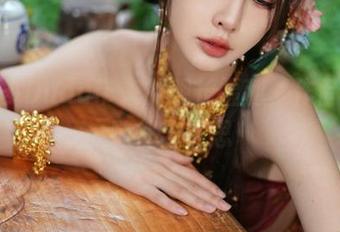 余多多Dudu带来的舰长福利，作品里的随性与奇思