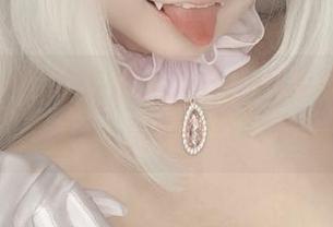 佳佳酱ovo的套装大公开，图库等你来下载哦！