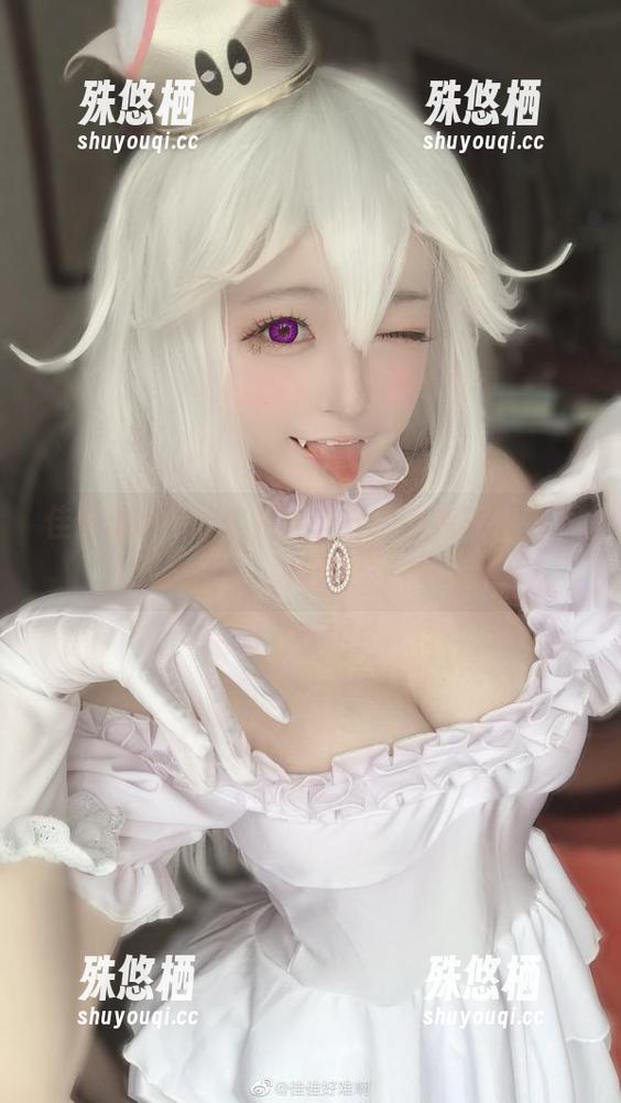 佳佳酱ovo的套装大公开，图库等你来下载哦！