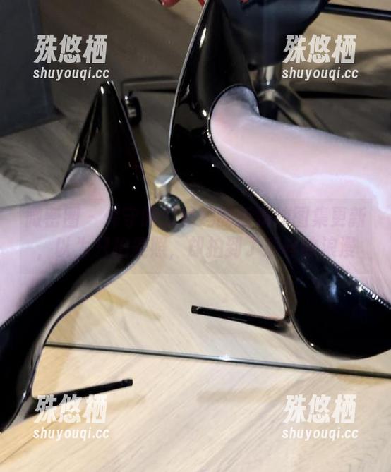 保守的二舅妈 微密圈 - 保守的二舅妈的新婚纱图集更新,以为只拍美照,却拍到了别样的浪漫