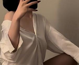微密圈 – 看得我心痒痒，保守的二舅妈的粉色桃心合集都在网盘里了！