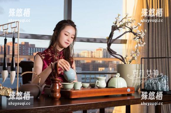 克拉女神-珊珊 克拉女神 - 好奇珊珊双马尾,来吧!免费品鉴一场马尾秀!