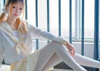 兔玩映画拍的最新套图,阳光下大长腿的“实力显摆”!