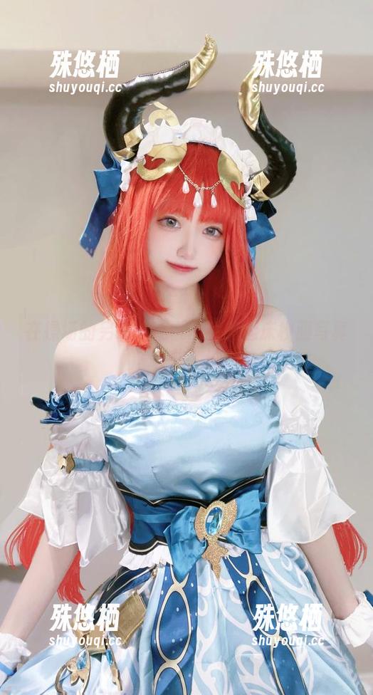 在操场的另一边——千阳快起床校服写真有些戏谑