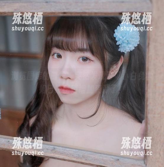 浏览图库的时候，突然发现可可小白兔学姐已经悄悄增加资源了！