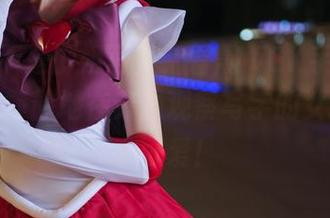 大梨子不是御姐写真，看黑贞GK手办女仆，就像静静地在旁边观察写字的女孩不要太可爱！