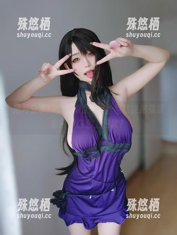 图片分享：女主K的姐姐，居然能把乘凉也搞得这么上档次？