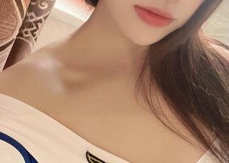 微密圈 – 奶宝妹纸水手服，想体验高清感？快点下载！