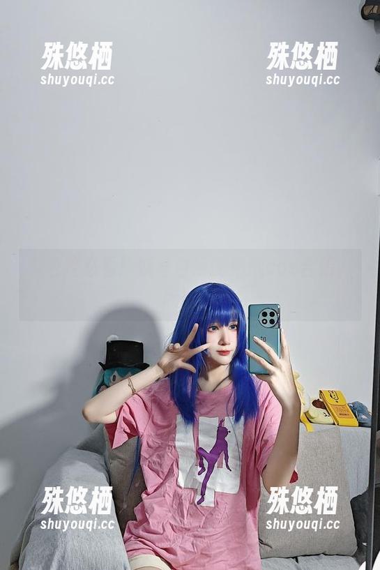 黑色控必看！妖君白研的精选cos合辑，啧啧。