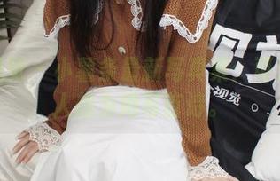小众视觉 – 小薯条最新写真集：可爱得让人想为她写首诗。