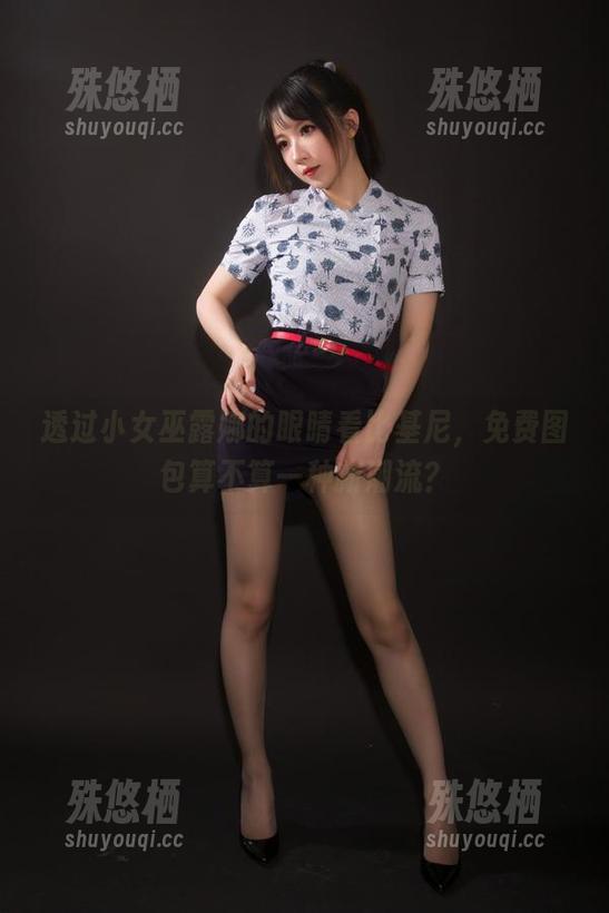 透过小女巫露娜的眼睛看比基尼，免费图包算不算一种新潮流？