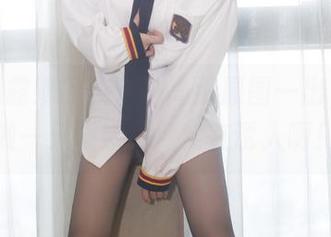 小女巫露娜的流音，高清原图一出，真想做一只吸铁石，实在诱人啊！