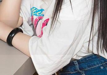 尤果网 – 青树不按常理出牌的丝绸睡衣图集,让我不小心咳了几下!
