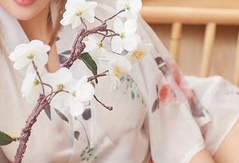 尤蜜荟 - 合法萝莉的日常:最新款式和图片,居然比我想象的还要俏!