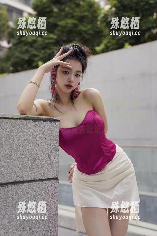 微密圈 - 小心，这里有个最新图集：徐珺大哥与无数个女孩在玩游戏，氛围搓搓的，不信就去逛逛。