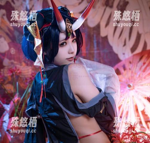 拖拉大王最新出炉，cos成恶堕小恶魔，中间那种暗示……嗯