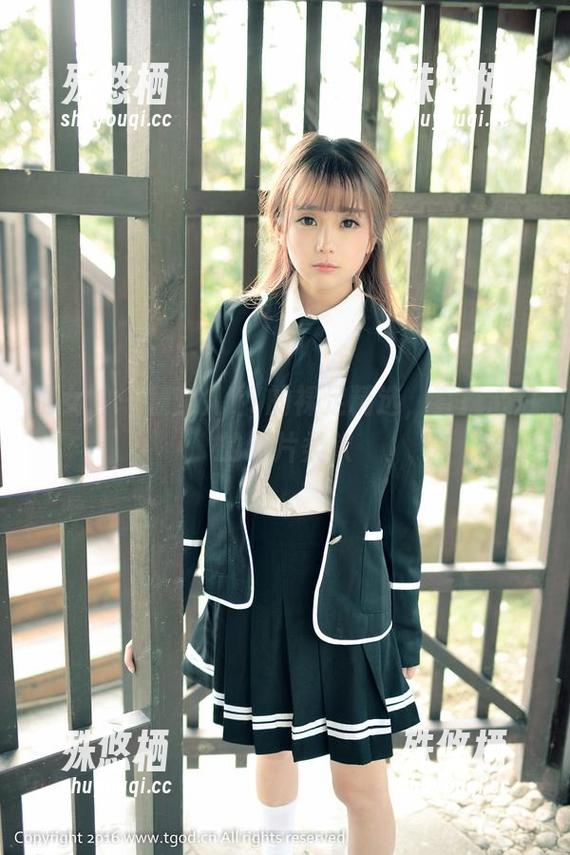 推女神-颖莹儿YY 推女神 - 颖莹儿YY的裸足精选,直抵心底的那片柔软