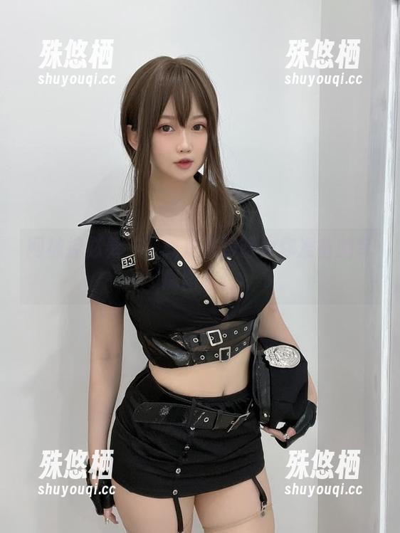 网袜控必看，下载是依酱呀为你准备的专属图包！