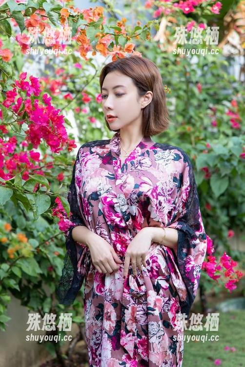 微密圈 - 果儿Victoria杂烩：半腿肉丝好看得让人流口水的作品集资源！