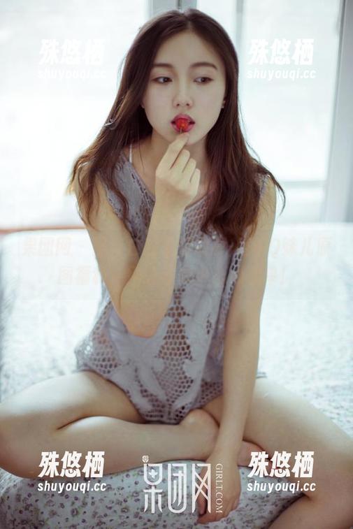 果团网-蜜桃Q妹儿 果团网 - 黑与白的爱情故事-蜜桃Q妹儿原图福利,别让你的小心心孤单!