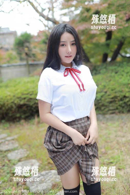 模范学院-唐琪儿il 模范学院 - 女神唐琪儿il的全套原图,都说眼睛是心灵的窗户,里面该藏了啥?