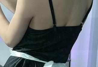 微密圈 – 免费送你一波灵魂被冲击的作品，汤圆可甜了带你见识职业装的真谛！