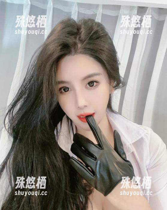 猪小七 微密圈 - “猪小七的水手服图集:海上风浪中的小豚豚”资源推荐!