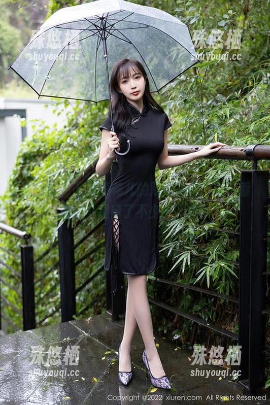 秀人网-凌希儿 秀人网 - 下载凌希儿的双人写真,不来看看你可是错了不少事儿哦!