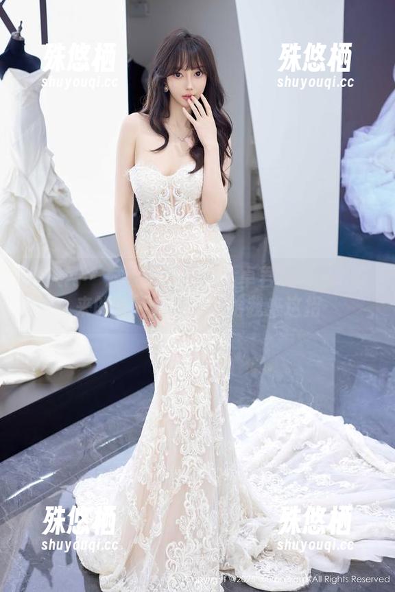秀人网 - 妹妹的表情包：卓君Jeanes带来的图片合集，别给我来这招