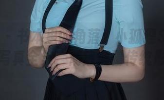 秀人网 – 书本里的角落：小狐狸Sica眼镜写真全集，彻底颠覆传统形象
