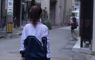 秀人网 – 是小逗逗图包，秘密分享里藏着啥？