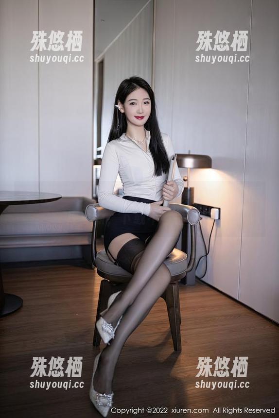 秀人网 - 超现多款蕾丝，米妮大萌萌的图库更新，下载不容错过！