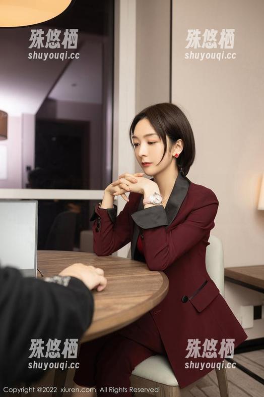 秀人网-绮里嘉Ula 秀人网 - 精选绮里嘉Ula双马尾:马尾带你云端飞,轻松感爆棚!